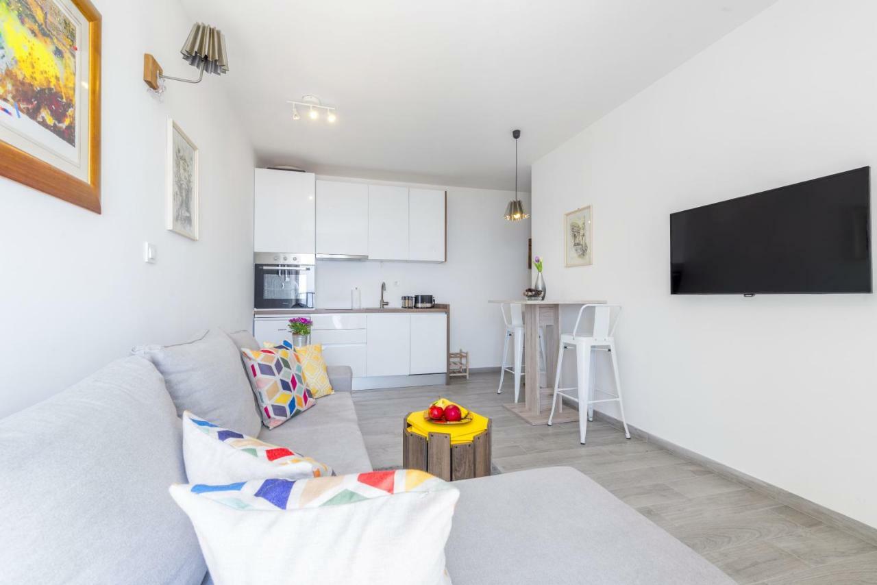 Fm Apartment *