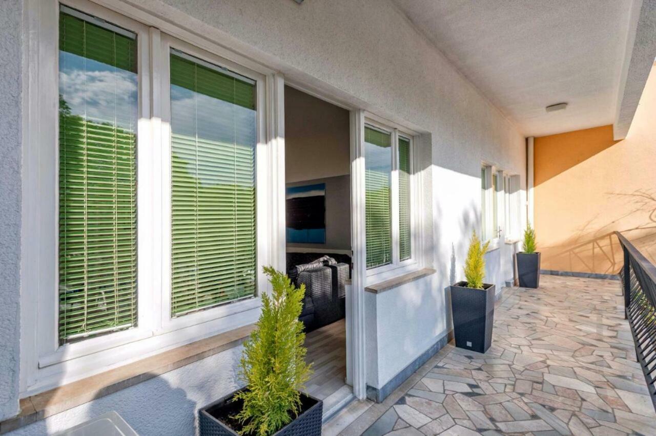 Maja Apartman *