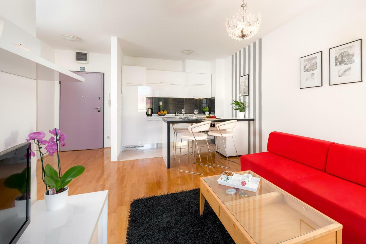 City Center Good Life Apartment *