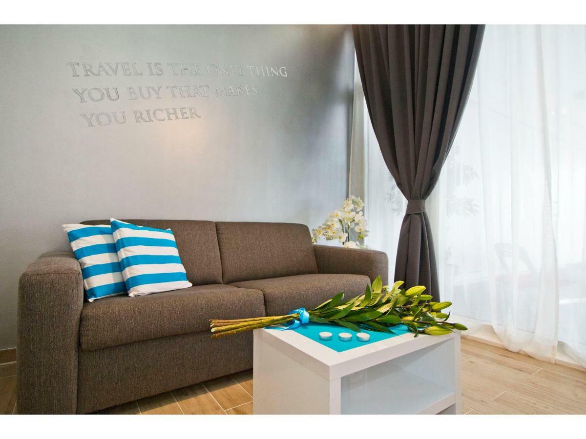 Idro Directly At The Apartman Split