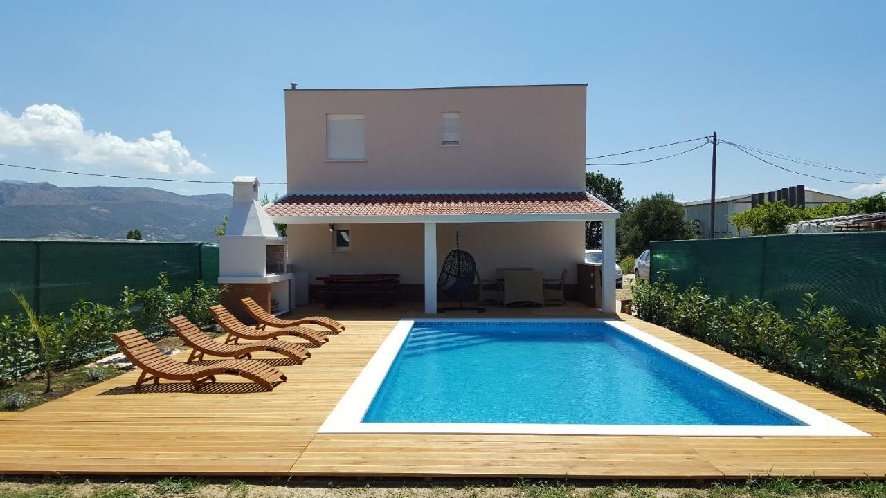 Villa Perlla