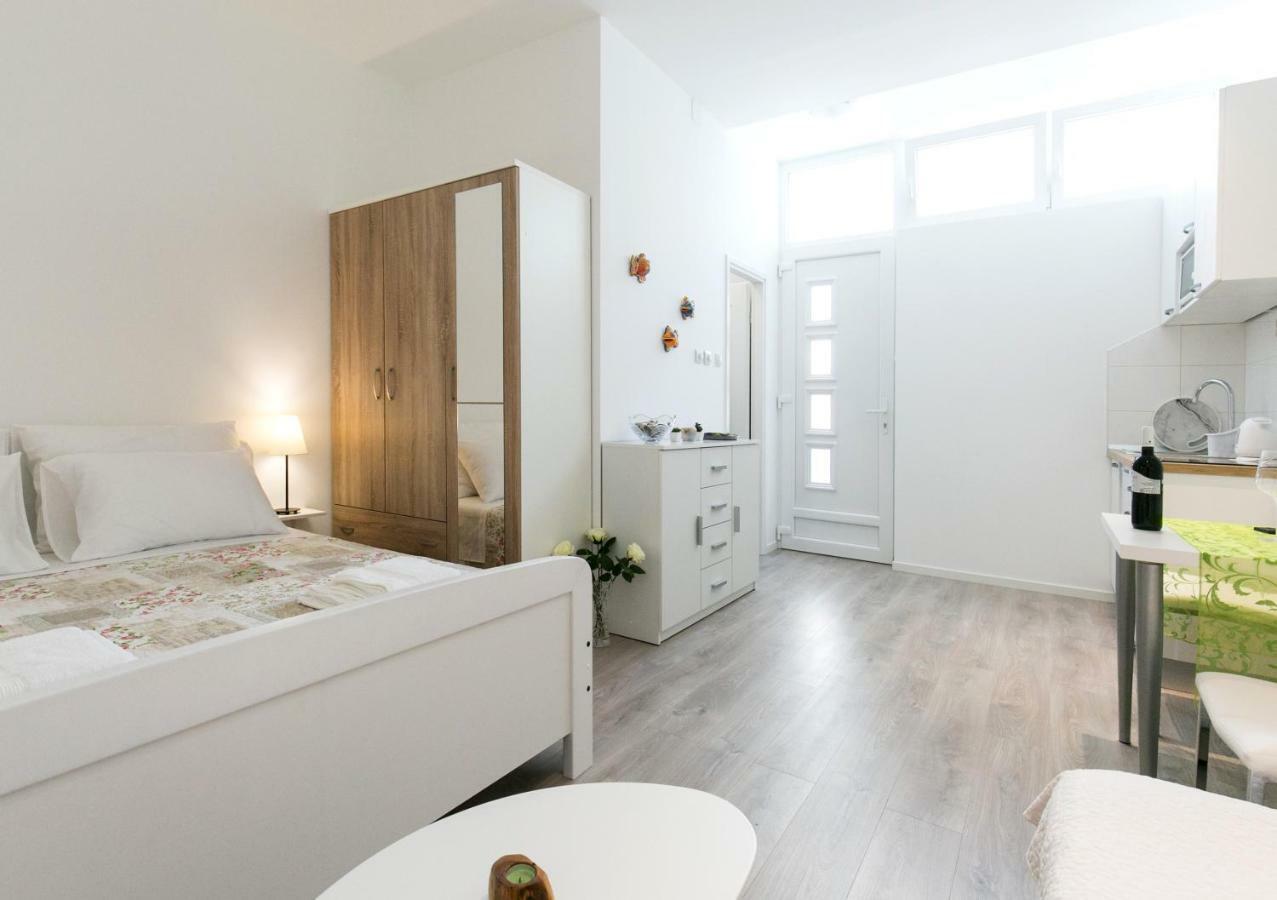 Sara Apartment