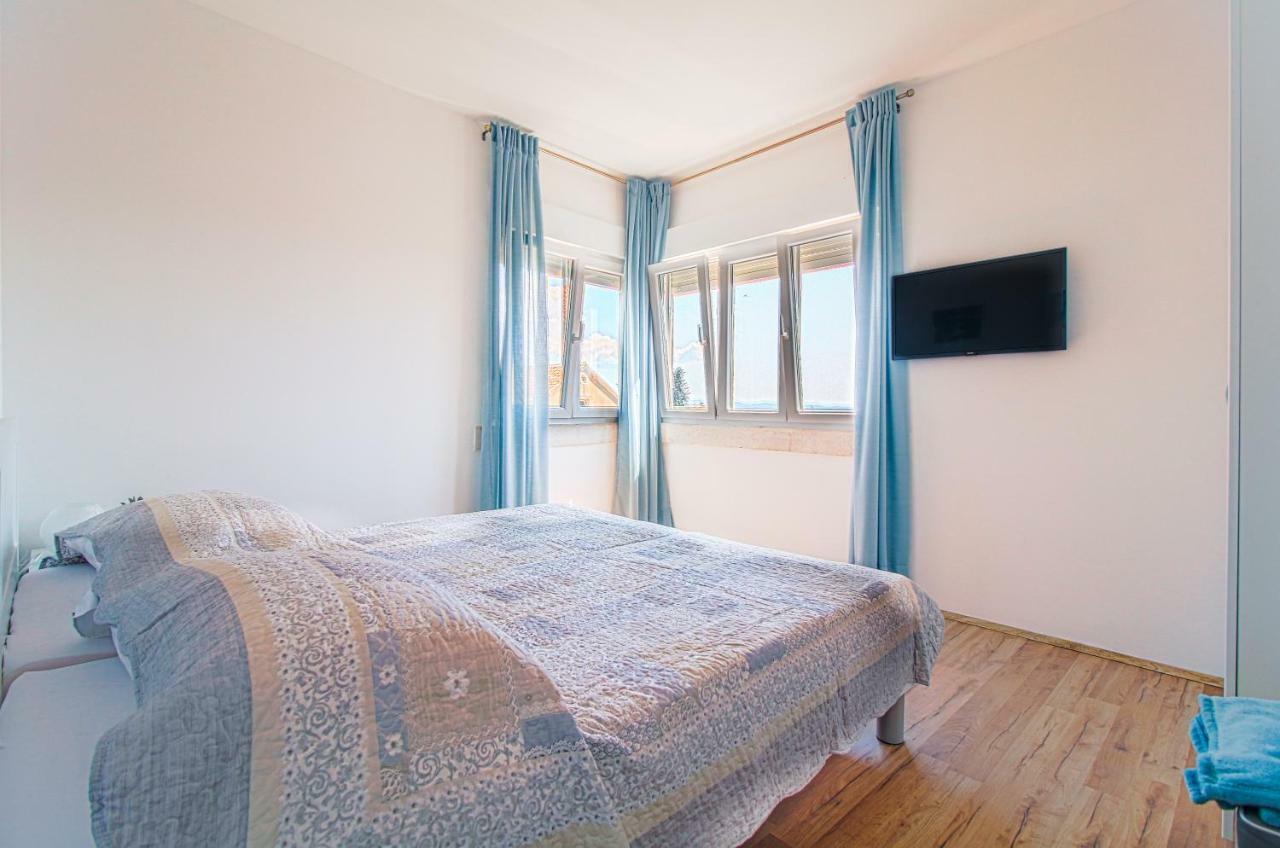 Nella Apartment *