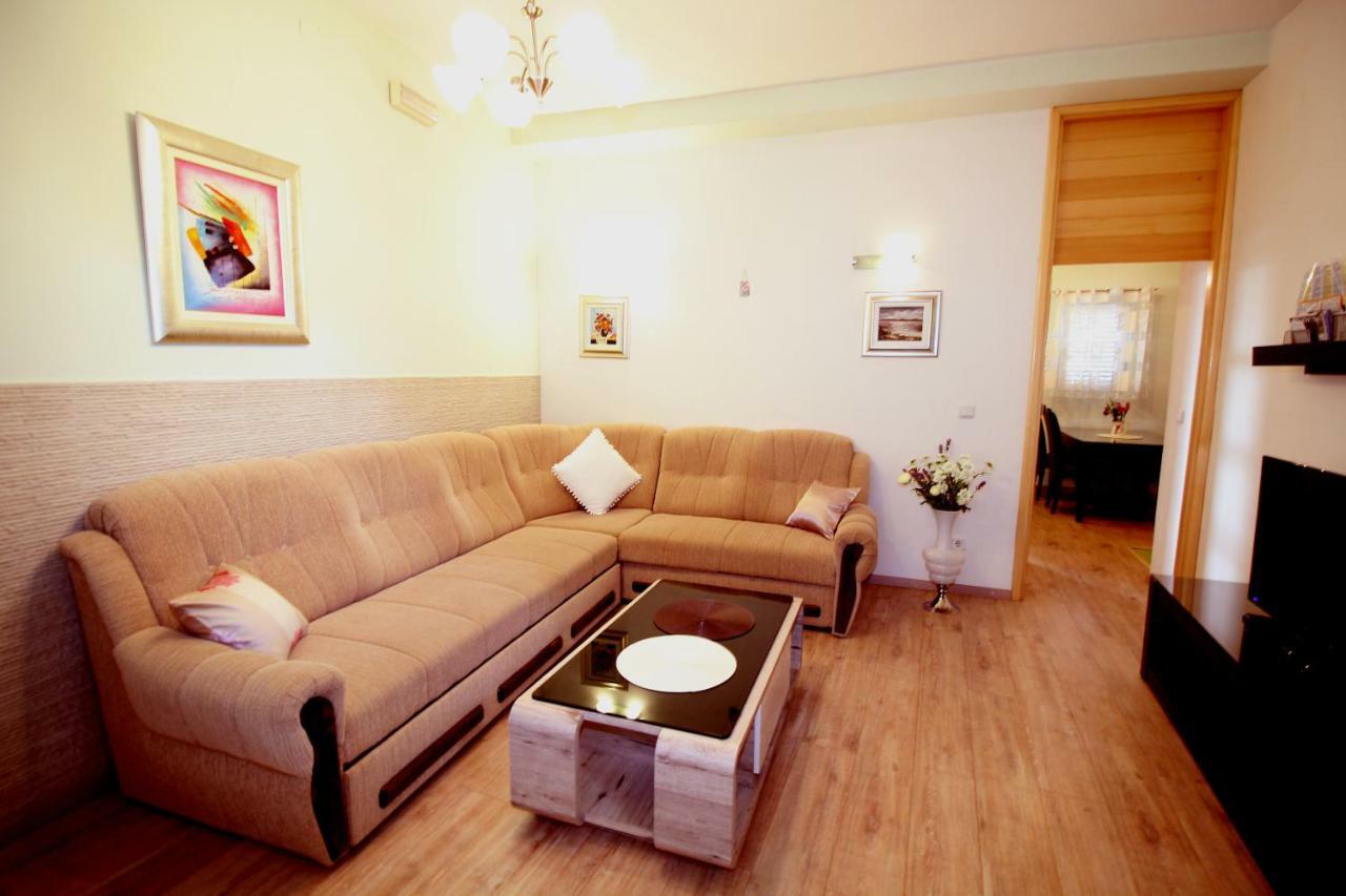 J&i Apartamento