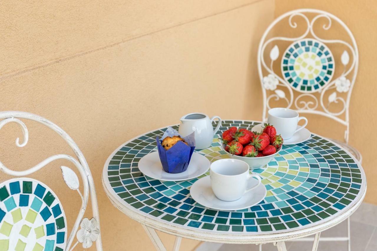 Luxury & Stella Maris