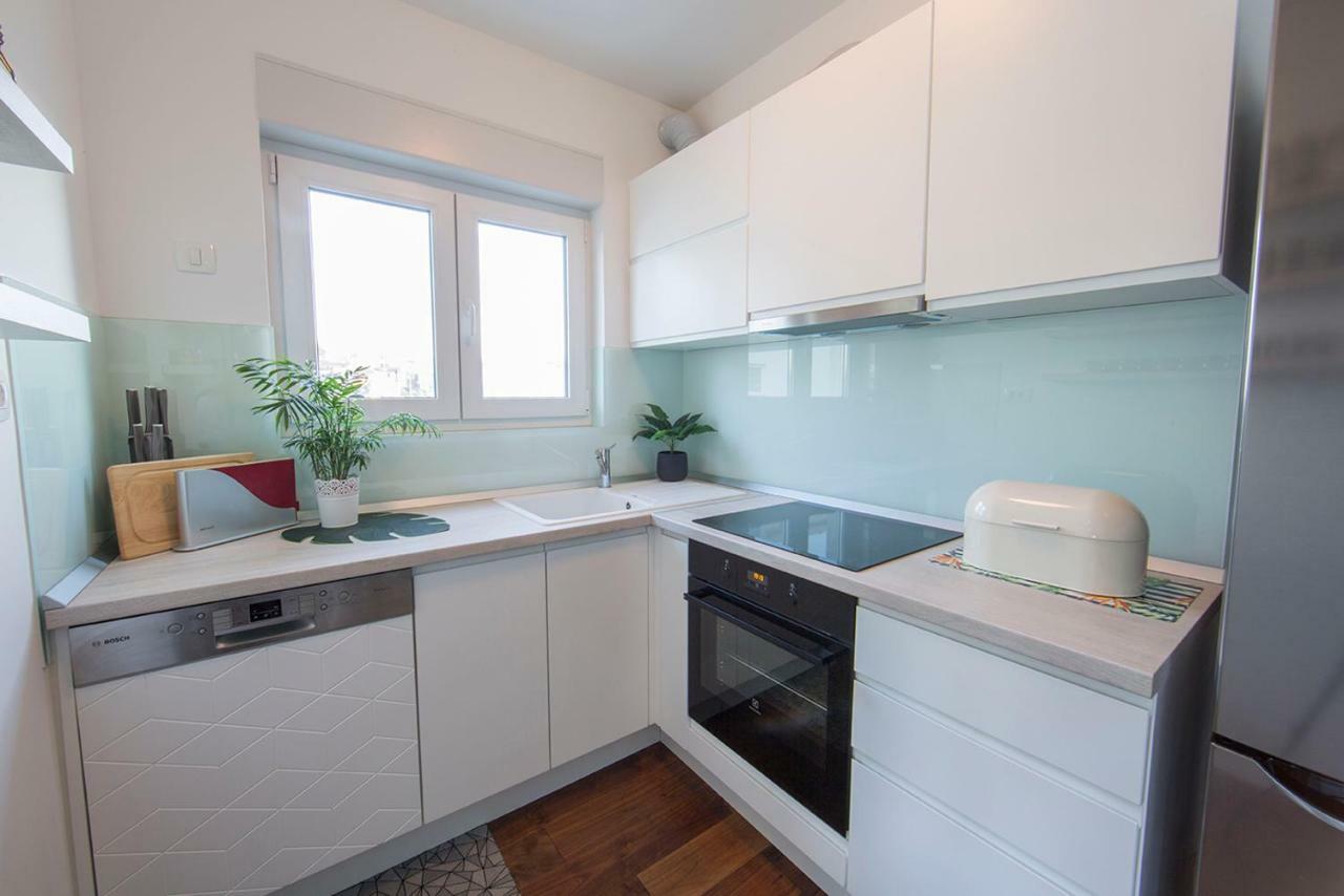 Charming Near The Beach Apartment