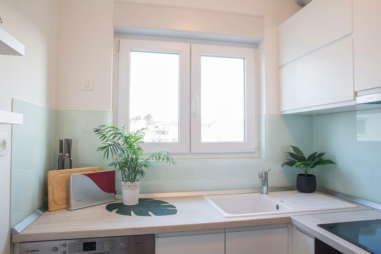 Apartment Charming Near The Beach *