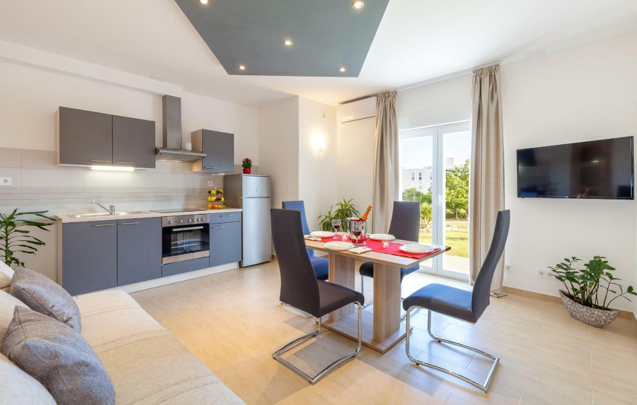 Apartamento Sunny Garden A2 *