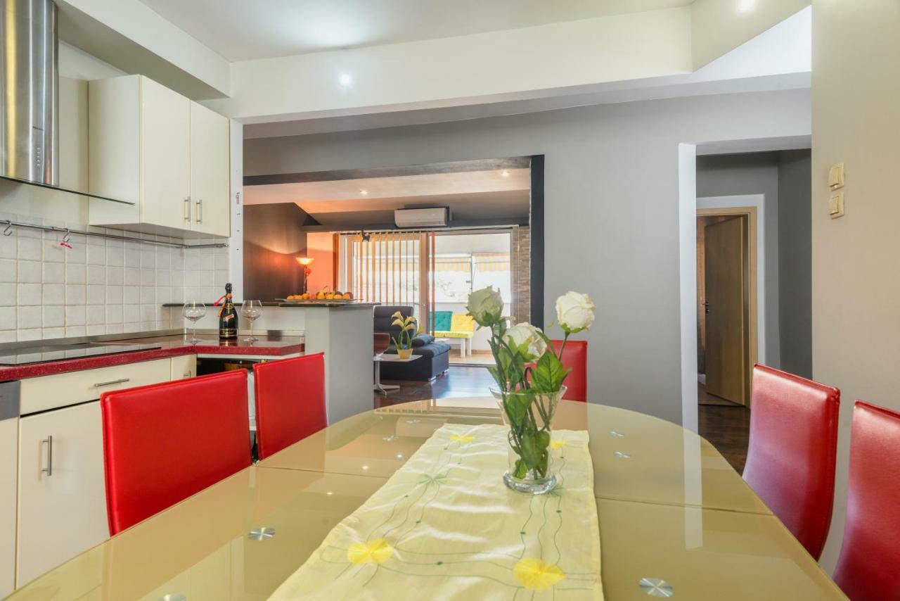 Boki Apartment Split