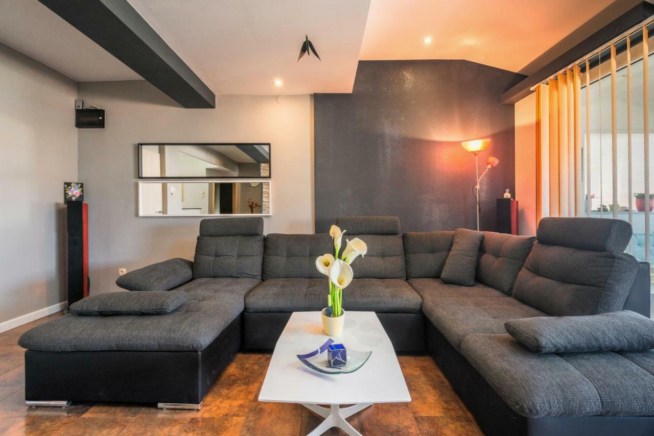 Apartment Boki *
