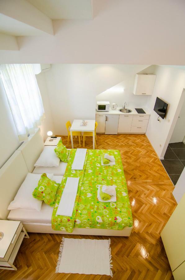Apartman Old Town Center 4*