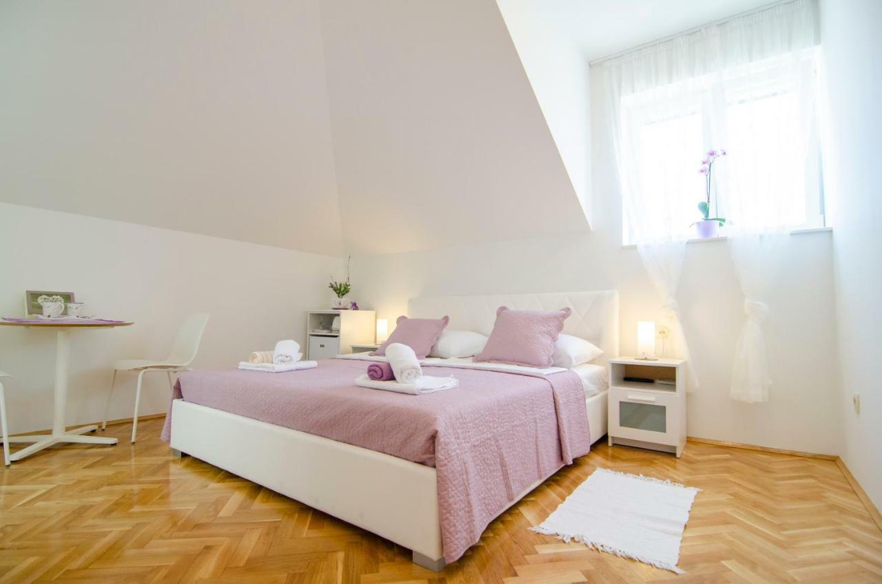 Gasthuis Apartman Old Town Center 4*