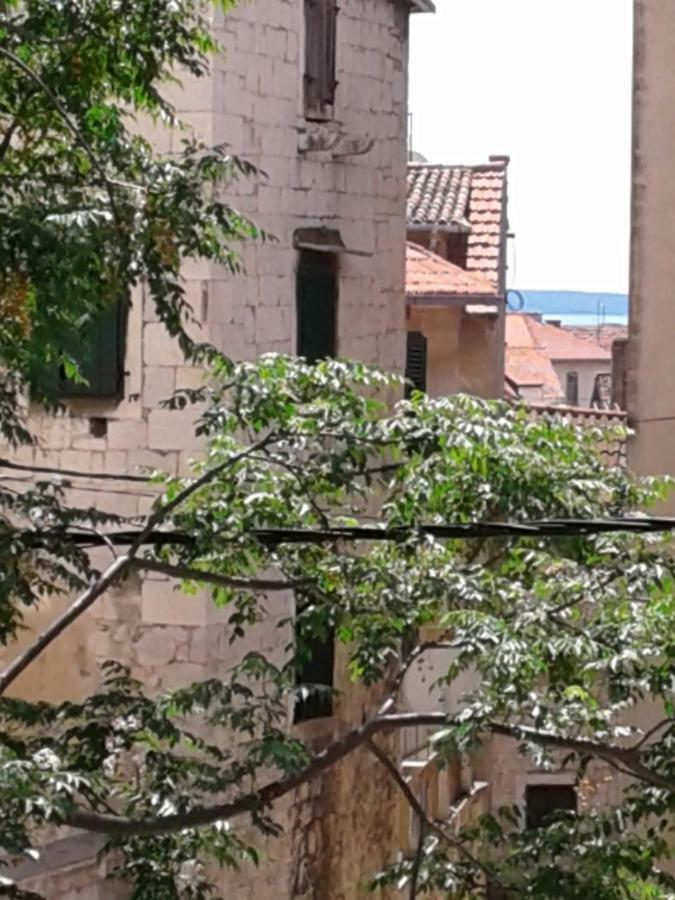 Stone Varos Appartement