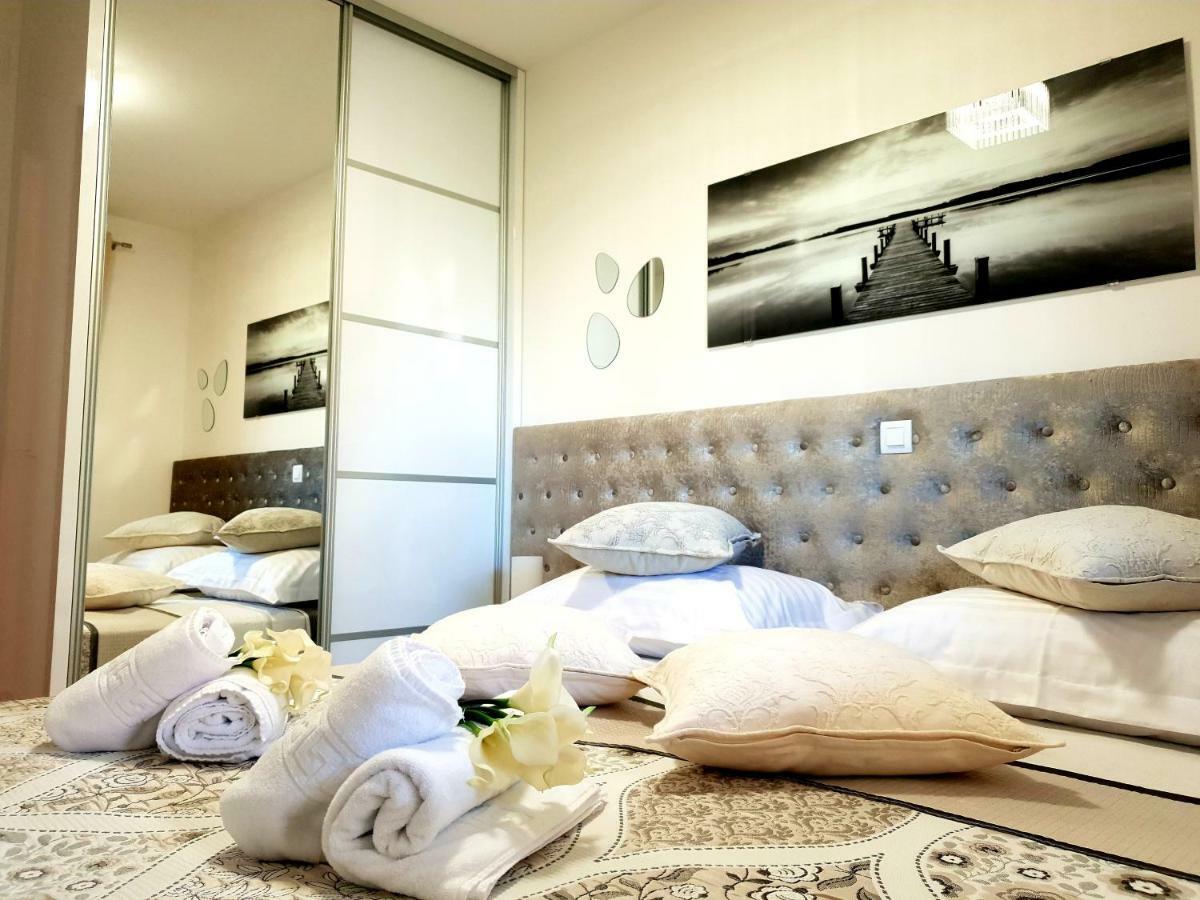 Luxury Sweet Dreams *