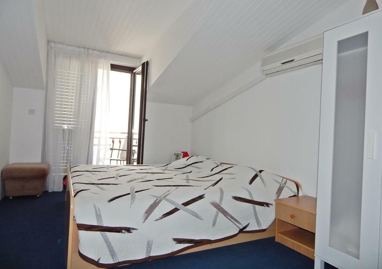 Rooms&apartments Star * Split