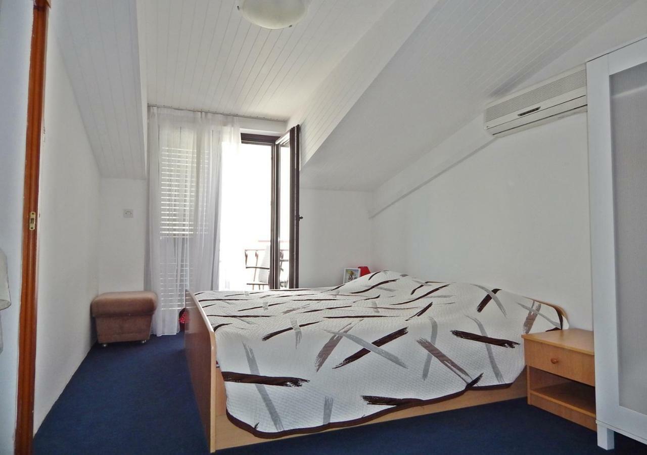 Rooms&apartments Star Apartment Split