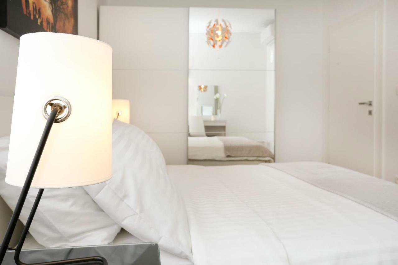 Appartement Marton & Martinis Superior - Spacious One-room - Excellent Location Within Walking Distance Of Diocletian's Palace And Bacvice - The Restaurants Within Walking Distance - Buralux Split