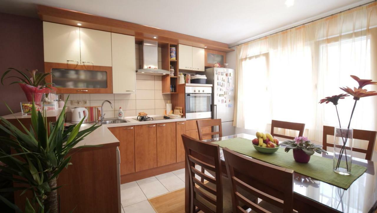 Ivana Apartment *