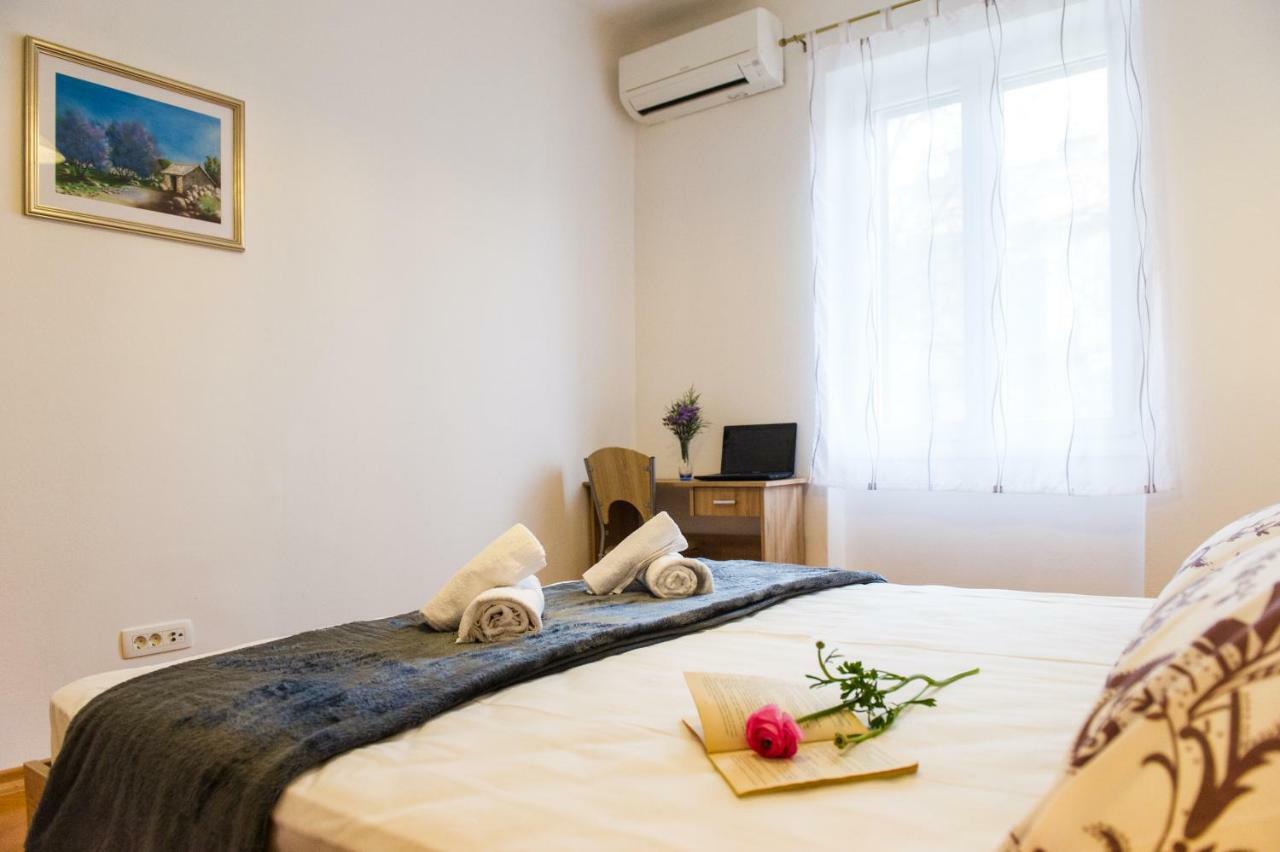 Dundo Baldo Apartman *