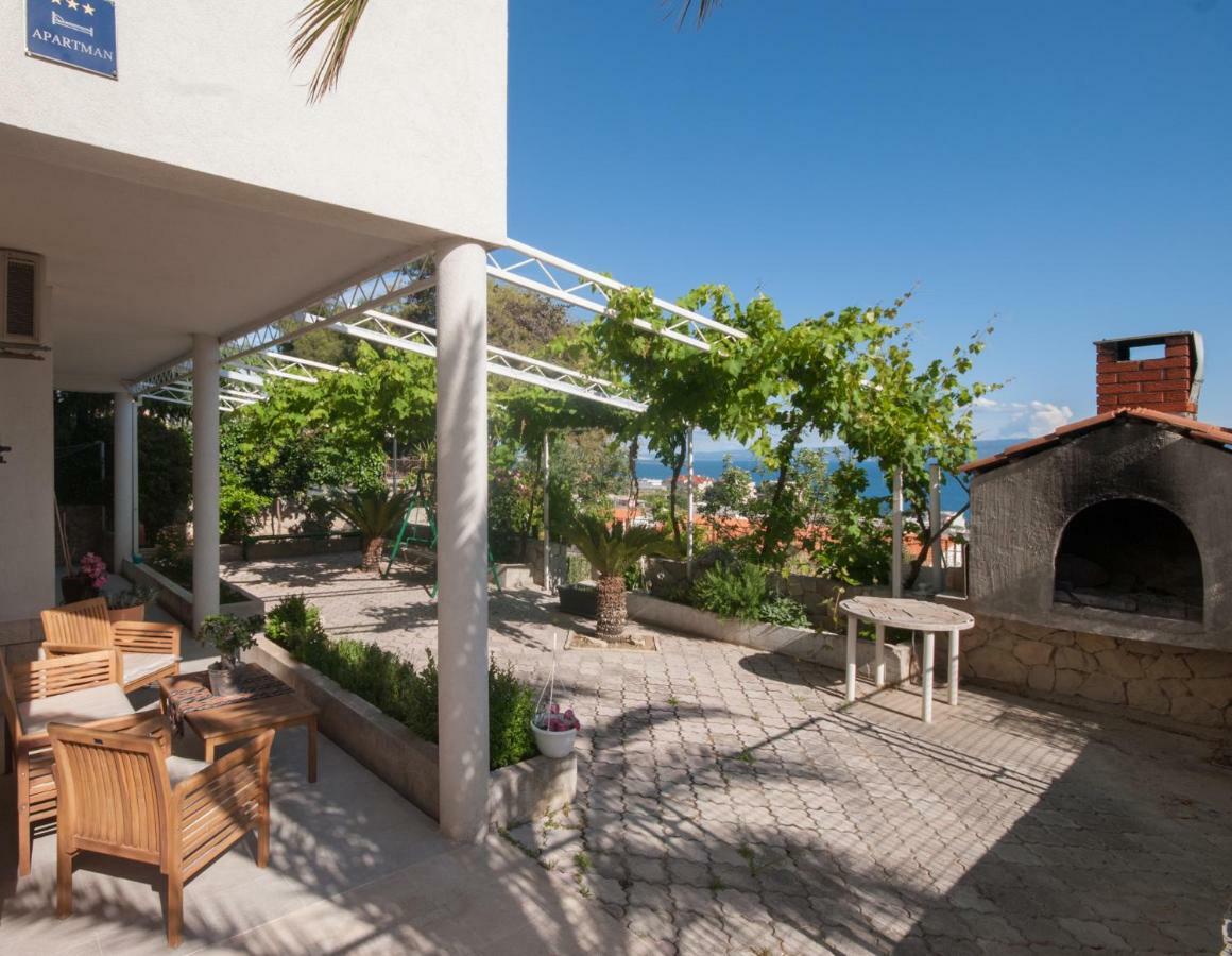 Raquil Apartment