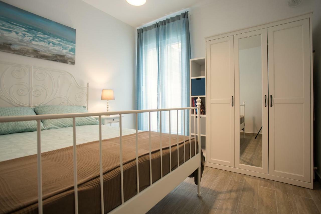 Cozy Coastal Gama Apartment