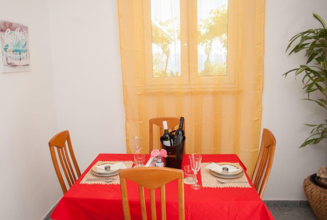 Apartment Raquil *