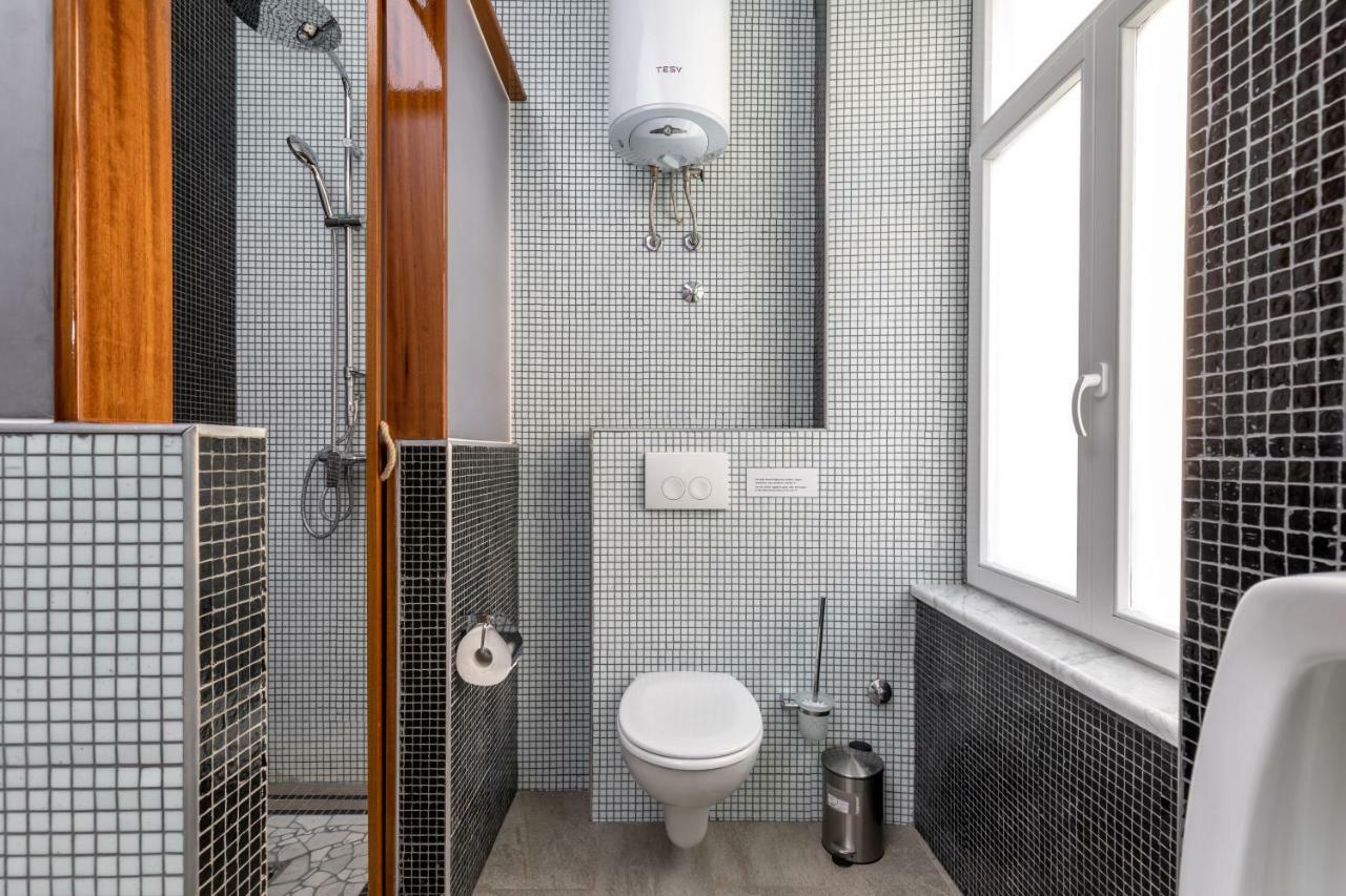 Dzapo Apartment *