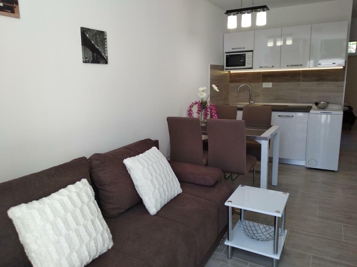 Apartamento Nives In The Center - Free Parking