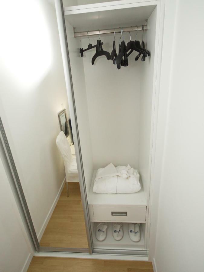 Luxury Set Apartment