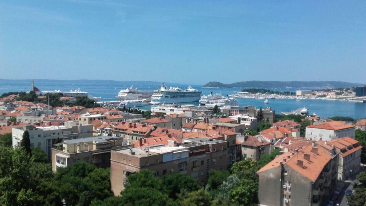 Sweet With Beautifull View Apartman Split