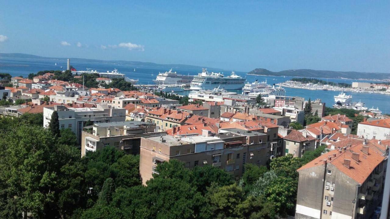 Sweet With Beautifull View Apartman Split