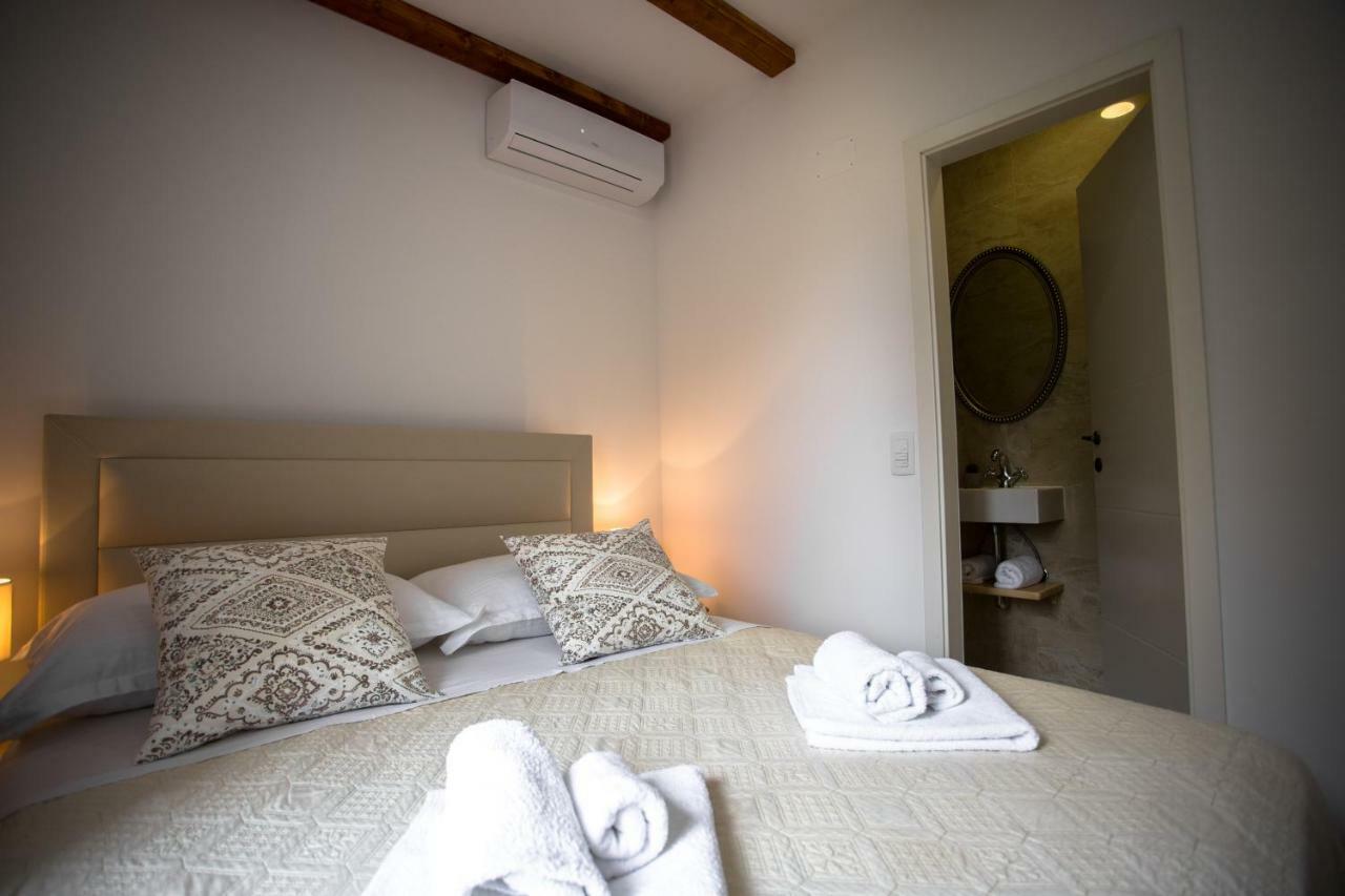Katriga Luxury Studio, 4**** Old Town Apartman *