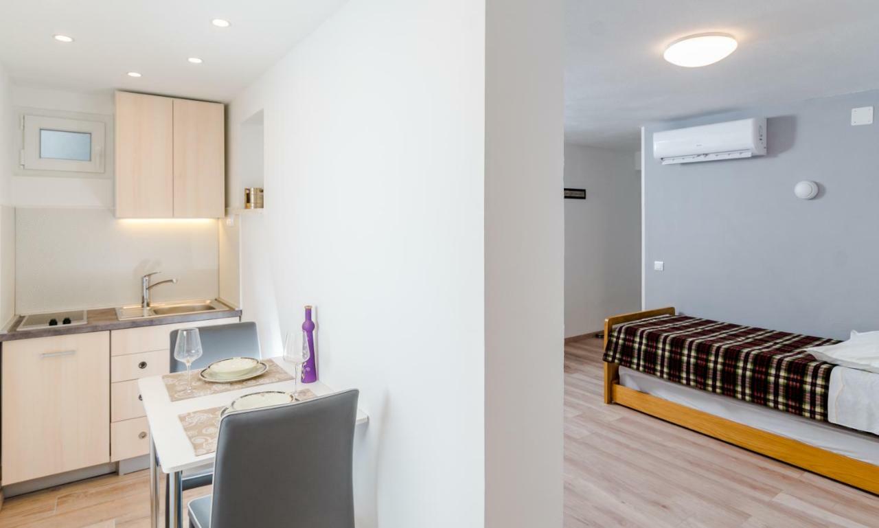 2 Apartmans 