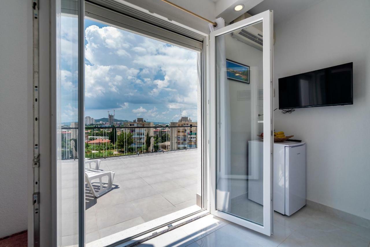 Eva Sunset View Teracce Apartment *