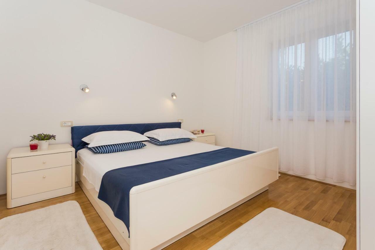 Villa Sweet Marija With Heated Pool Split