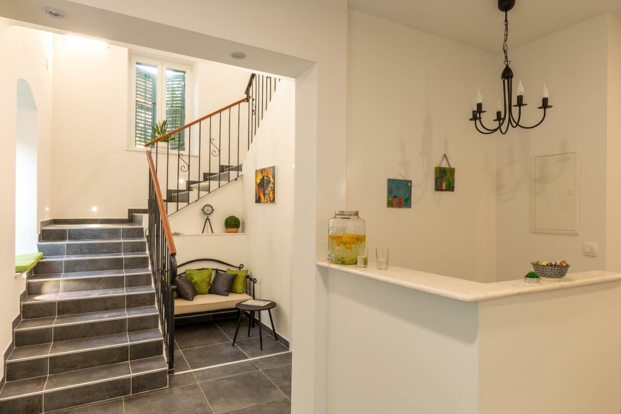 Seabed Guest house