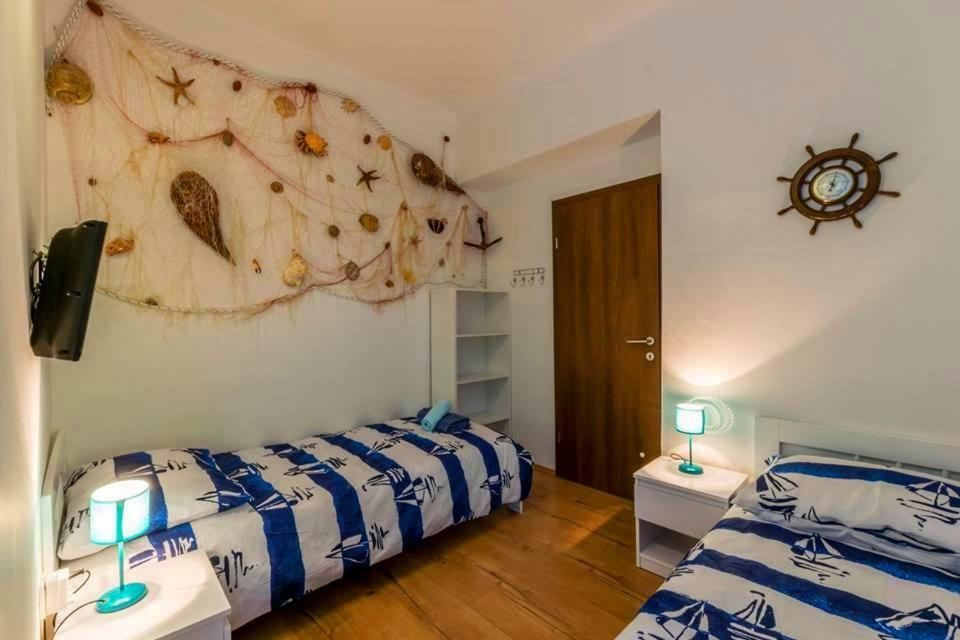 Violet Sea Breeze Apartment