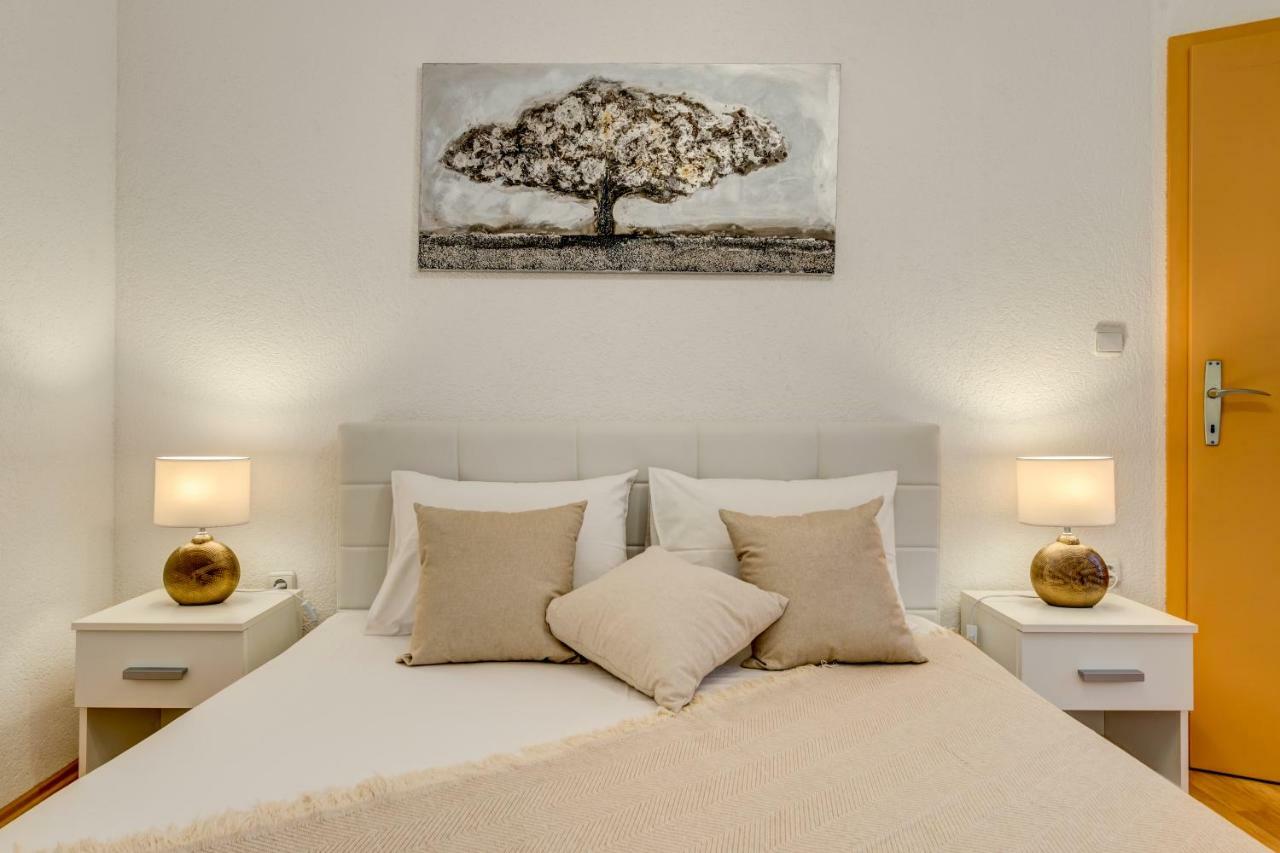 Apartment Abazur Split