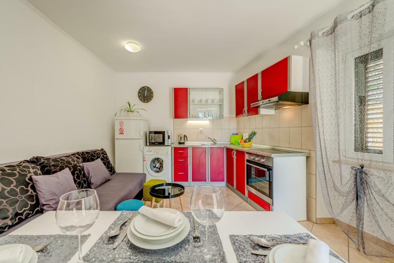 Abazur Apartment