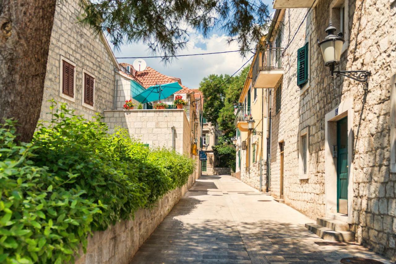 Abazur Split