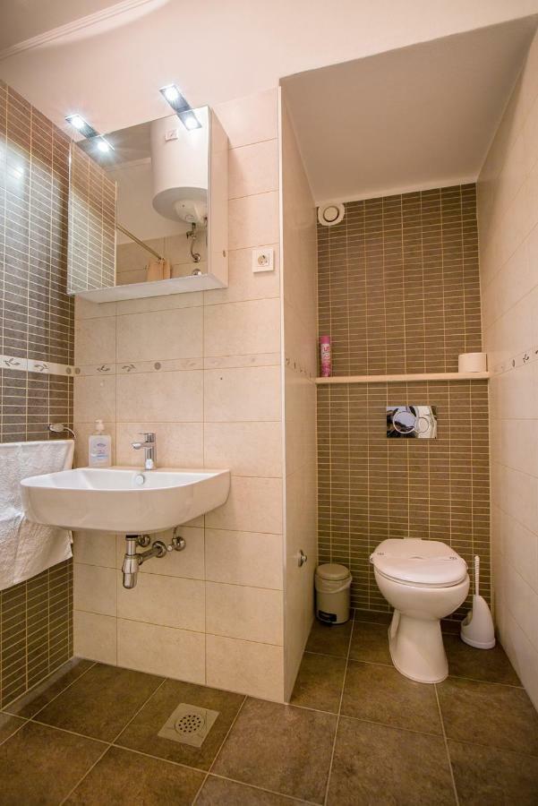 Apartment Apartments Dora *