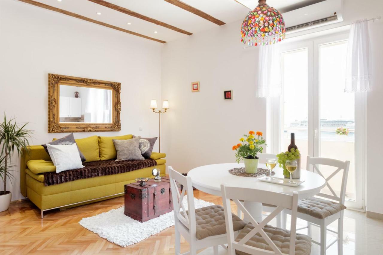 On The Coast-jere Apartment