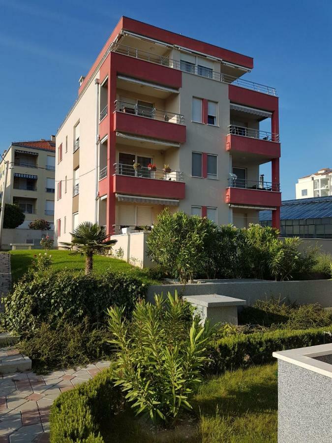 City Beach Apartment Apartamento