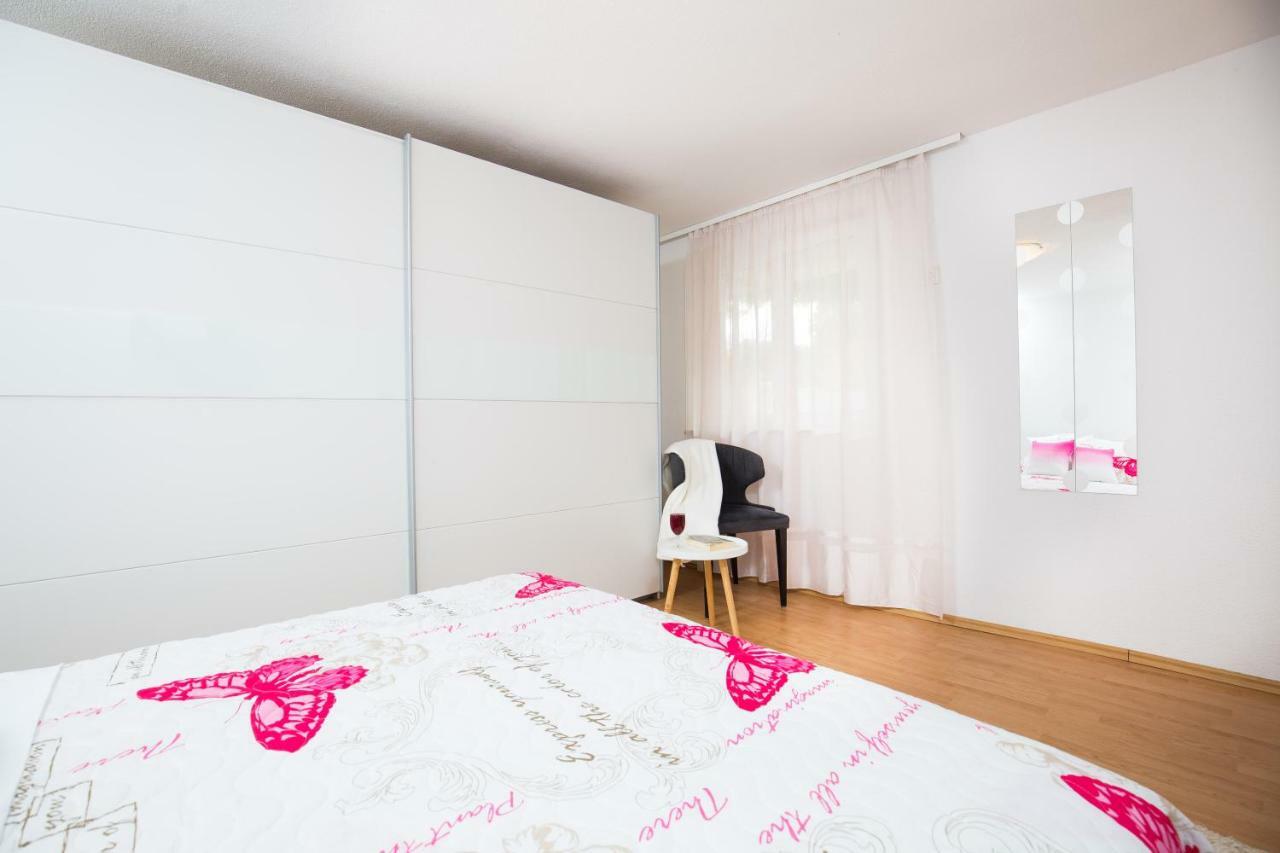Apartman Pepa Apartment *