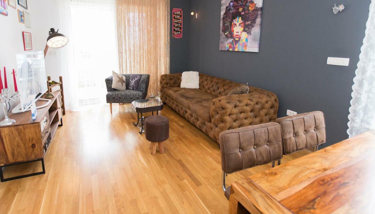 City Beach Apartment Apartment