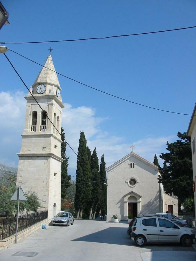 Epetij 2 Split