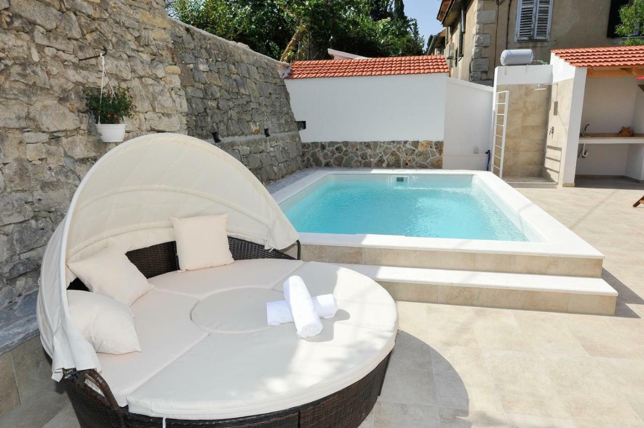 Private Oasis-villa Sandina *