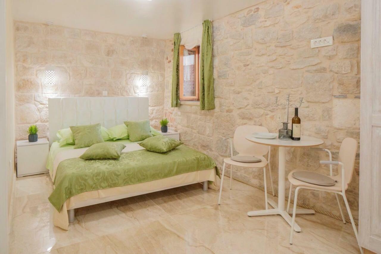 Luxury View Marjan Guest house