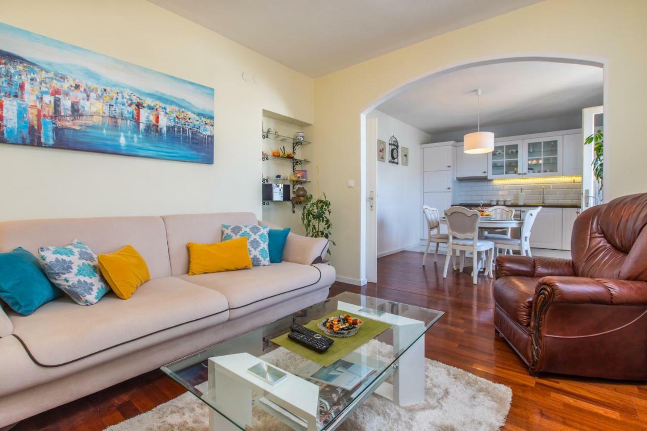 Luka's Place Apartment