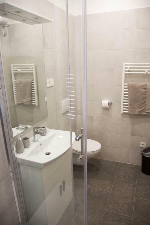 Soukki Town Centre Guest house *